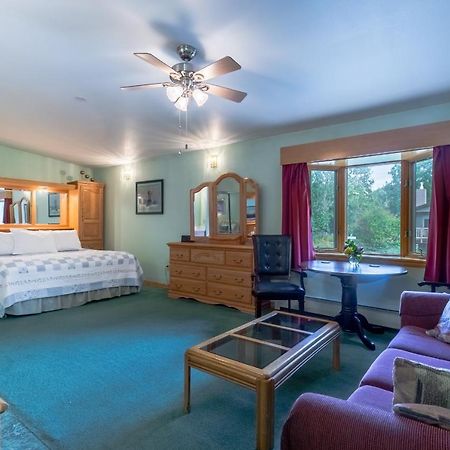 Alaska House Of Jade Bed And Breakfast Anchorage Exteriör bild