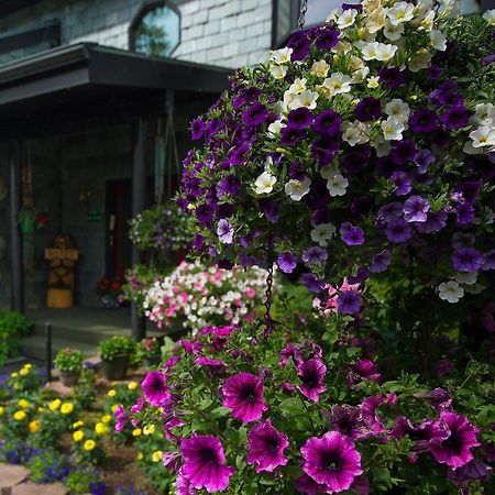Alaska House Of Jade Bed And Breakfast Anchorage Exteriör bild