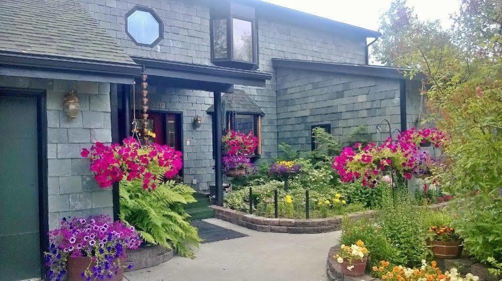 Alaska House Of Jade Bed And Breakfast Anchorage Exteriör bild